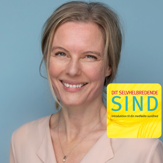 Billede af Mette Louise Holland og bogforside