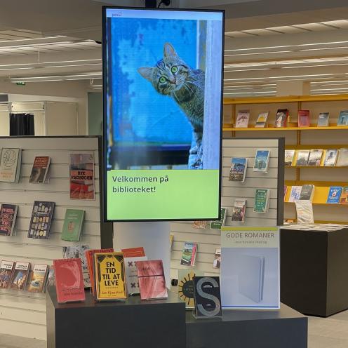 Billede af infoskærm ved Ikast bibliotek