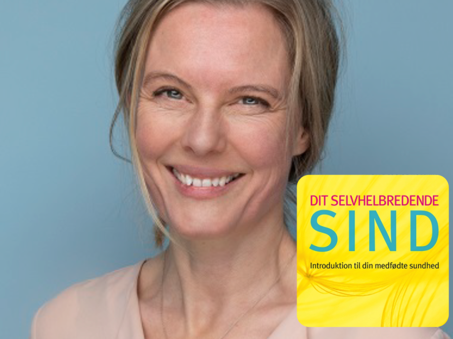 Billede af Mette Louise Holland og bogforside